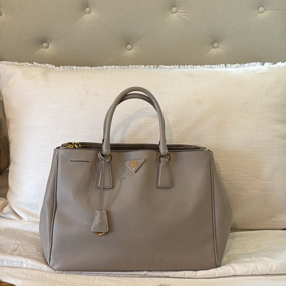 PRADA Safiano Galleria Gray Leather Tote Bag